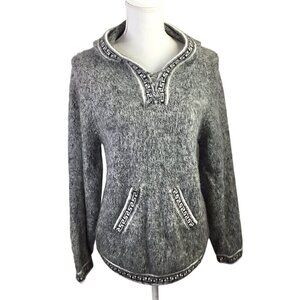 TinKu 100% Wool Sweater Hooded Made in Bolivia Womens M/L ? Bolivian Gray Jumper